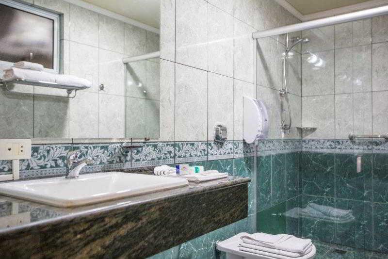 Astron Suites Sao Jose Dos Pinhais By Nobile Ngoại thất bức ảnh