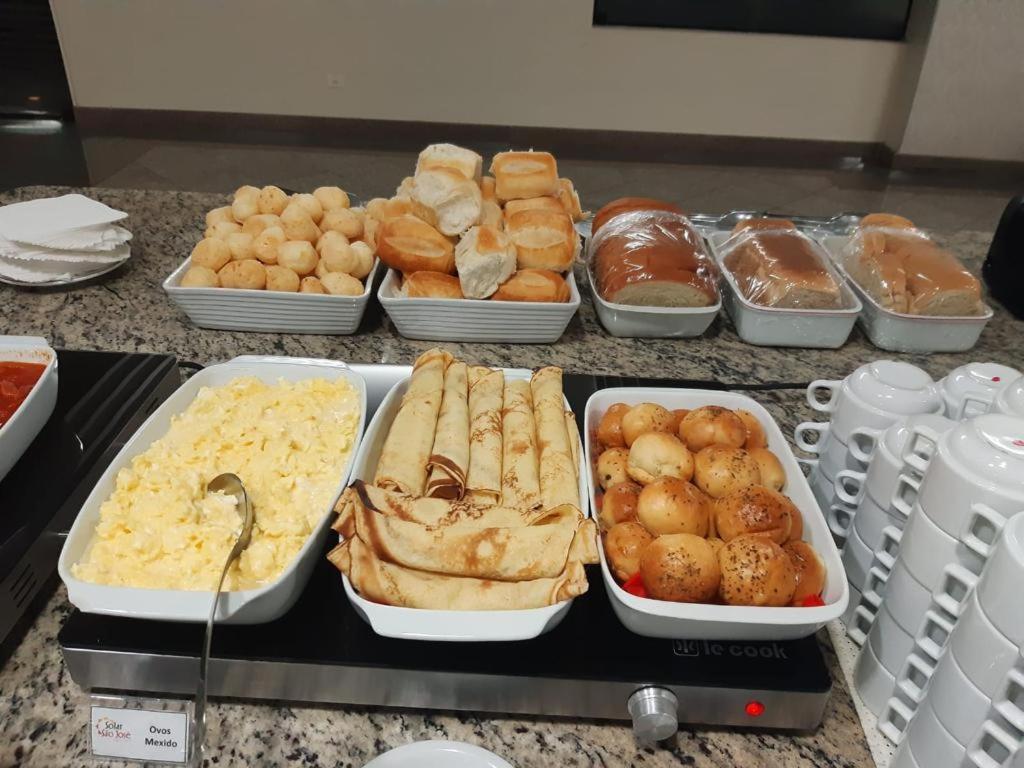 Astron Suites Sao Jose Dos Pinhais By Nobile Ngoại thất bức ảnh
